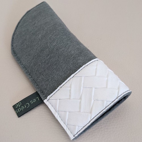Etui à lunettes